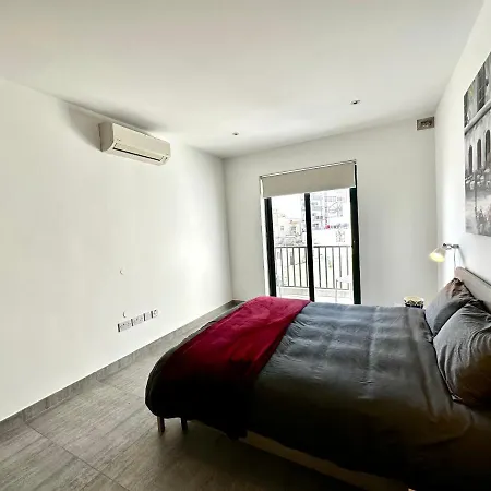 Apartmán Floor With Common Pool Close To Amenities St. Paul's Bay