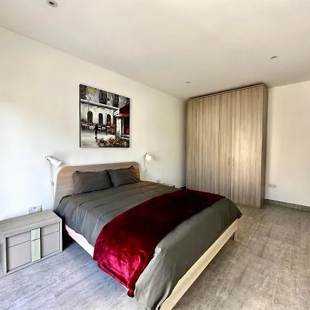 Apartmán Floor With Common Pool Close To Amenities St. Paul's Bay