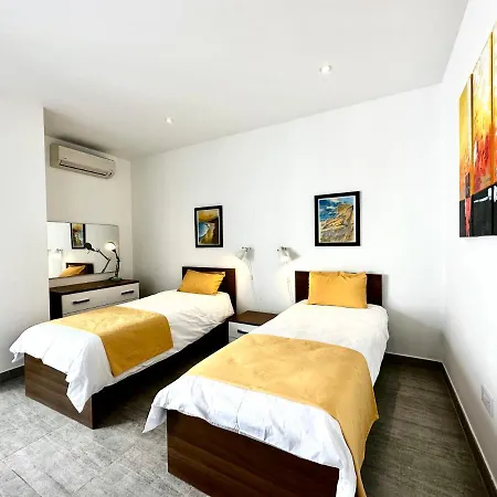Apartmán Floor With Common Pool Close To Amenities