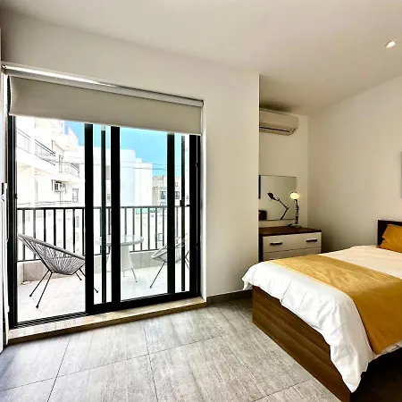Floor With Common Pool Close To Amenities Apartmán St. Paul's Bay