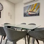 Apartamento Floor With Common Pool Close To Amenities *