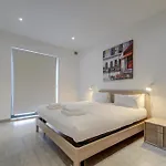 Floor With Common Pool Close To Amenities * St Paul's Bay