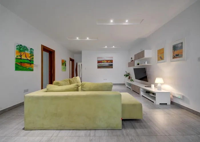 Floor With Common Pool Close To Amenities